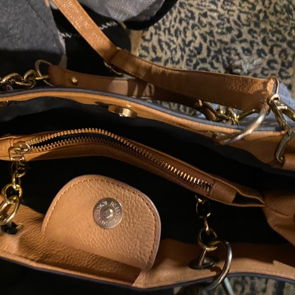 Beverly Hills polo club - Picture 3 of 3